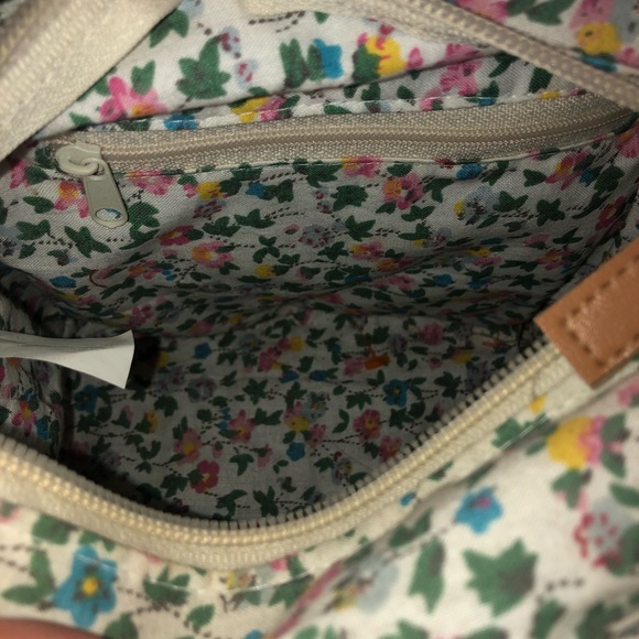 Woven Straw Purse - Picture 3 of 8